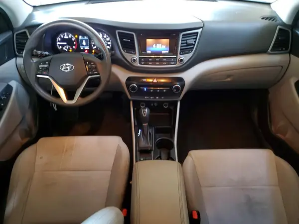 KM8J33A43GU090175 2016 HYUNDAI TUCSON - Image 8