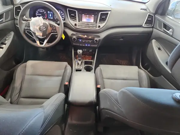 KM8J33A43GU114345 2016 HYUNDAI TUCSON - Image 8