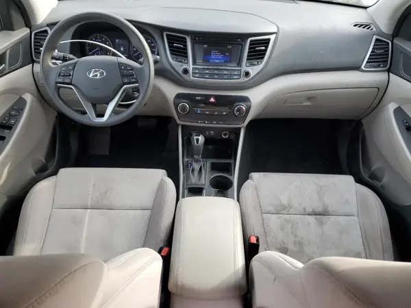 KM8J33A43GU119030 2016 HYUNDAI TUCSON - Image 8