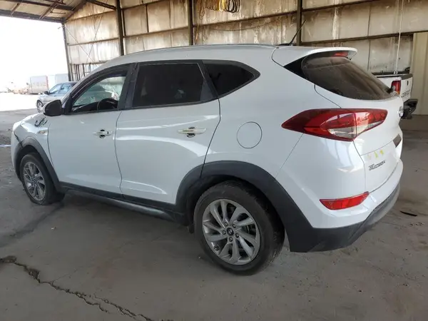 KM8J33A43GU140220 2016 HYUNDAI TUCSON - Image 2