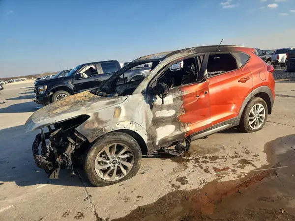 KM8J33A43GU146728 2016 HYUNDAI TUCSON - Image 1