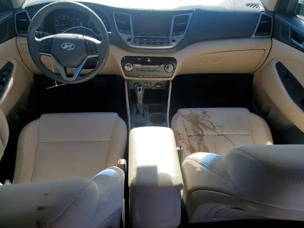 KM8J33A43GU161374 2016 HYUNDAI TUCSON - Image 8