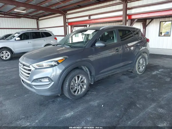 KM8J33A43GU186243 2016 HYUNDAI TUCSON - Image 2