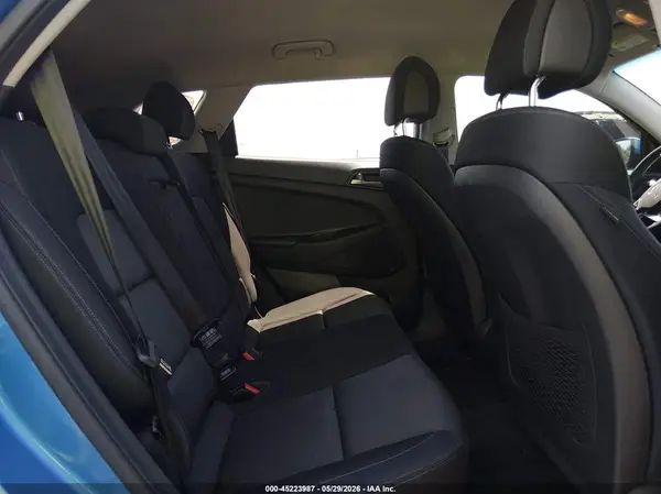 KM8J33A43GU216681 2016 HYUNDAI TUCSON - Image 8
