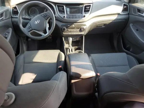 KM8J33A43GU239989 2016 HYUNDAI TUCSON - Image 8