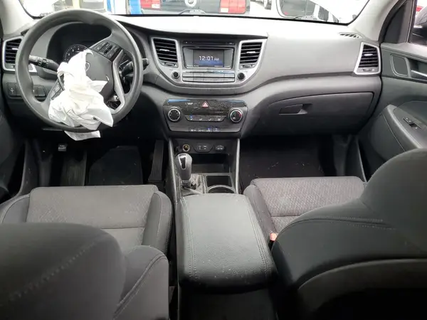 KM8J33A43HU253389 2017 HYUNDAI TUCSON - Image 8