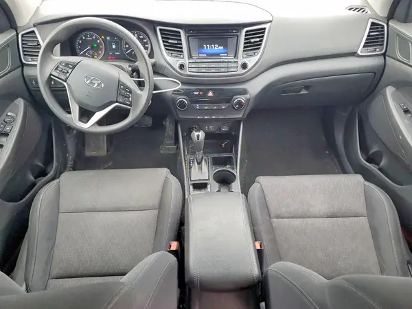 KM8J33A43HU266112 2017 HYUNDAI TUCSON - Image 8