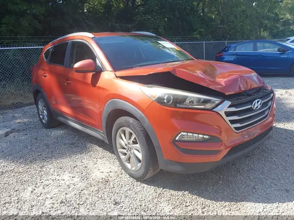 KM8J33A43HU289096 2017 HYUNDAI TUCSON - Image 1