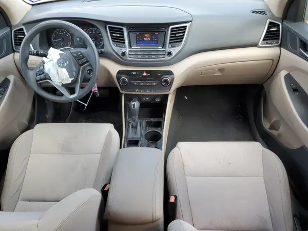 KM8J33A43HU294945 2017 HYUNDAI TUCSON - Image 8