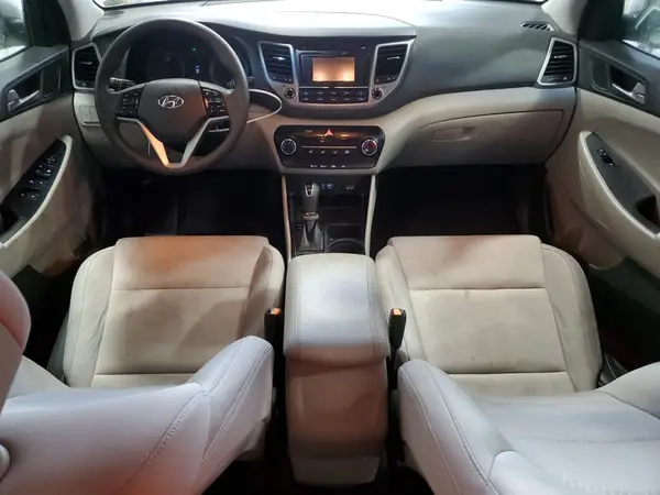 KM8J33A43HU296520 2017 HYUNDAI TUCSON - Image 8