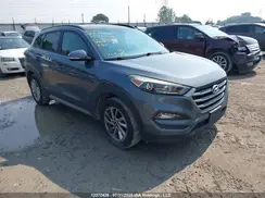 KM8J33A43HU321061 2017 HYUNDAI TUCSON