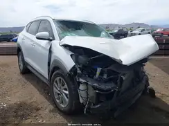 KM8J33A43HU327457 2017 HYUNDAI TUCSON