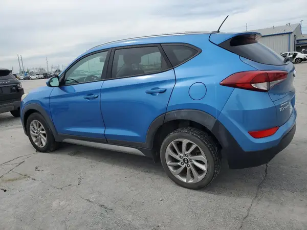 KM8J33A43HU330052 2017 HYUNDAI TUCSON - Image 2