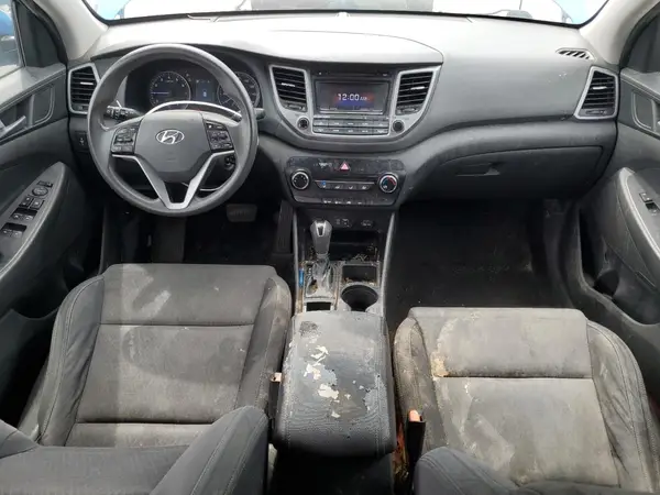 KM8J33A43HU330052 2017 HYUNDAI TUCSON - Image 8