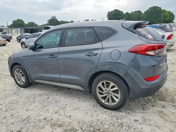 KM8J33A43HU330133 2017 HYUNDAI TUCSON - Image 2
