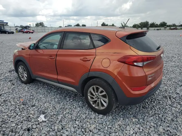 KM8J33A43HU341794 2017 HYUNDAI TUCSON - Image 2