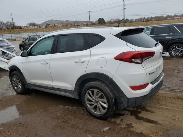 KM8J33A43HU356019 2017 HYUNDAI TUCSON - Image 2
