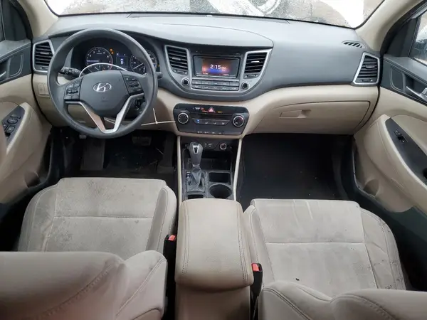 KM8J33A43HU356019 2017 HYUNDAI TUCSON - Image 8