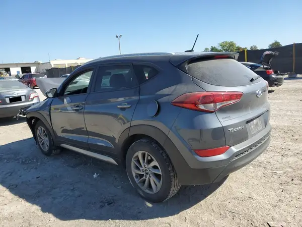 KM8J33A43HU374181 2017 HYUNDAI TUCSON - Image 2