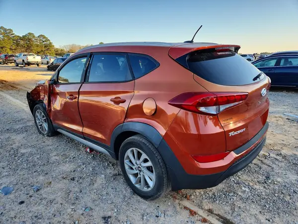 KM8J33A43HU386007 2017 HYUNDAI TUCSON - Image 2