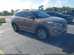 KM8J33A43HU412847 2017 HYUNDAI TUCSON