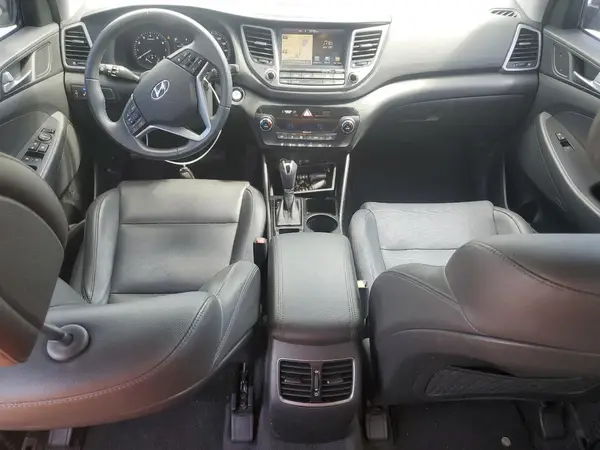 KM8J33A43HU418535 2017 HYUNDAI TUCSON - Image 8