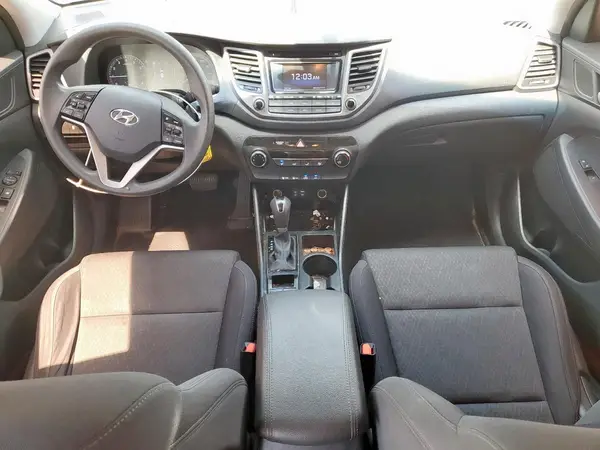 KM8J33A43HU423010 2017 HYUNDAI TUCSON - Image 8