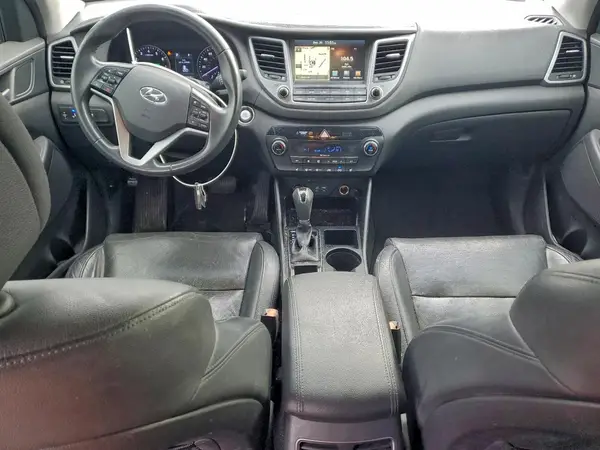 KM8J33A43HU456380 2017 HYUNDAI TUCSON - Image 8