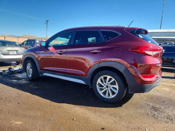 KM8J33A43HU462423 2017 HYUNDAI TUCSON - Image 2