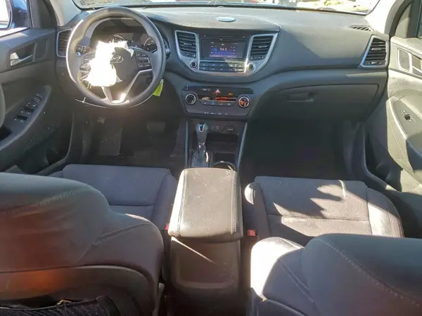 KM8J33A43HU465936 2017 HYUNDAI TUCSON - Image 8