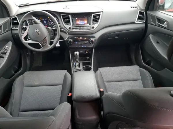 KM8J33A43HU473129 2017 HYUNDAI TUCSON - Image 8