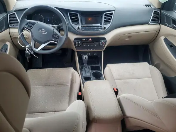 KM8J33A43HU475236 2017 HYUNDAI TUCSON - Image 8