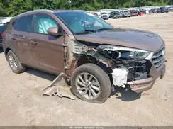 KM8J33A43HU485023 2017 HYUNDAI TUCSON