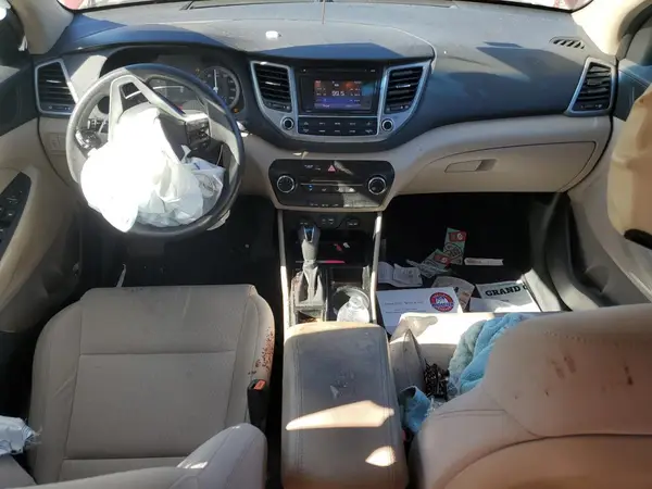 KM8J33A43HU487533 2017 HYUNDAI TUCSON - Image 8