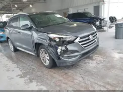 KM8J33A43HU514214 2017 HYUNDAI TUCSON