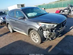 KM8J33A43HU529862 2017 HYUNDAI TUCSON