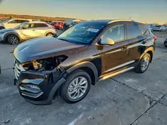 KM8J33A43HU587129 2017 HYUNDAI TUCSON