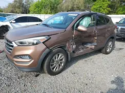 KM8J33A43HU594615 2017 HYUNDAI TUCSON