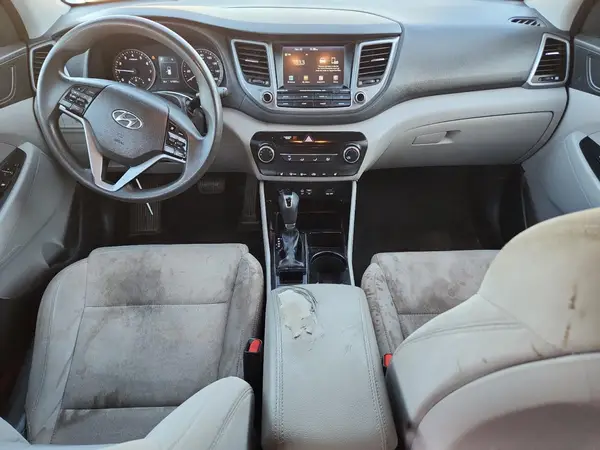 KM8J33A43JU609068 2018 HYUNDAI TUCSON - Image 8