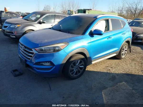 KM8J33A43JU614528 2018 HYUNDAI TUCSON - Image 2