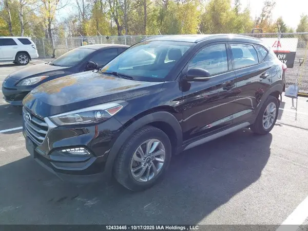 KM8J33A43JU629658 2018 HYUNDAI TUCSON - Image 2