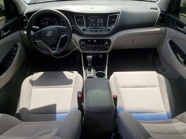 KM8J33A43JU654740 2018 HYUNDAI TUCSON - Image 8