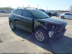 KM8J33A43JU664426 2018 HYUNDAI TUCSON