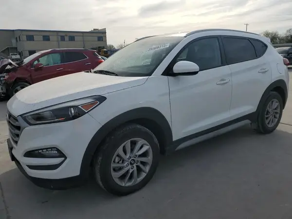 KM8J33A43JU673109 2018 HYUNDAI TUCSON - Image 1