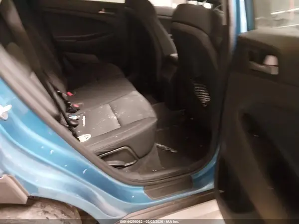 KM8J33A43JU699354 2018 HYUNDAI TUCSON - Image 8