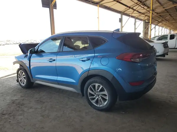 KM8J33A43JU699399 2018 HYUNDAI TUCSON - Image 2