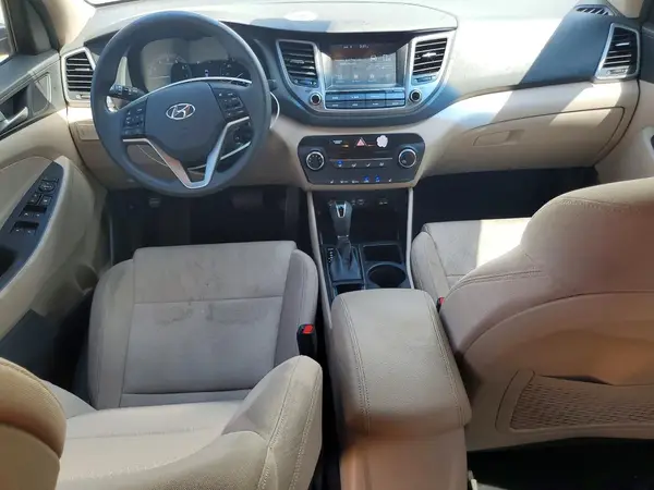 KM8J33A43JU727850 2018 HYUNDAI TUCSON - Image 8
