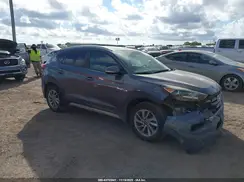 KM8J33A43JU742784 2018 HYUNDAI TUCSON