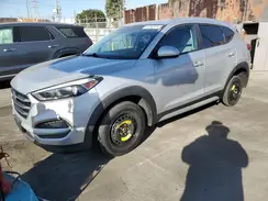 KM8J33A43JU803843 2018 HYUNDAI TUCSON