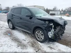 KM8J33A43JU804037 2018 HYUNDAI TUCSON